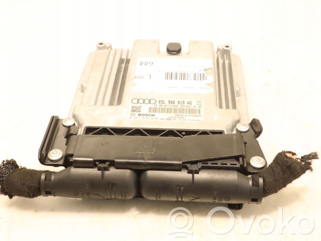 Audi A6 S6 C6 4F Engine control unit/module ECU 
