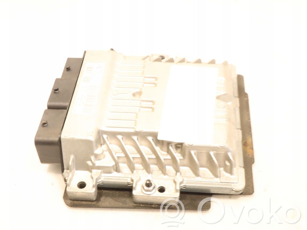 Peugeot 5008 Engine control unit/module ECU 