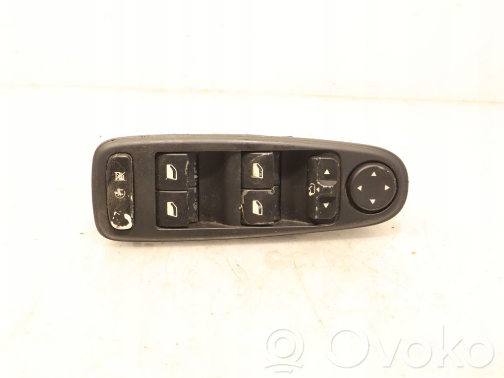 Citroen C4 I Picasso Interruttore di controllo dell’alzacristalli elettrico