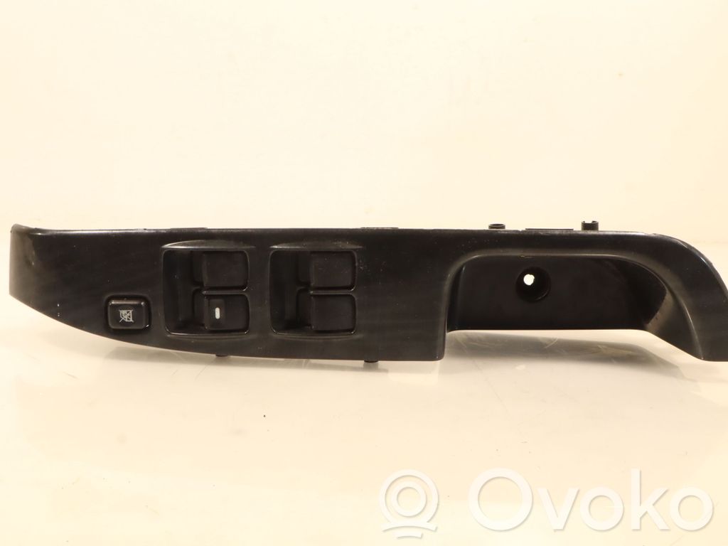 Mitsubishi Outlander Electric window control switch 