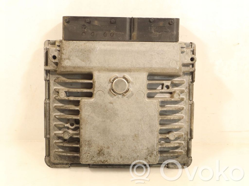 Skoda Fabia Mk2 (5J) Centralina/modulo motore ECU 