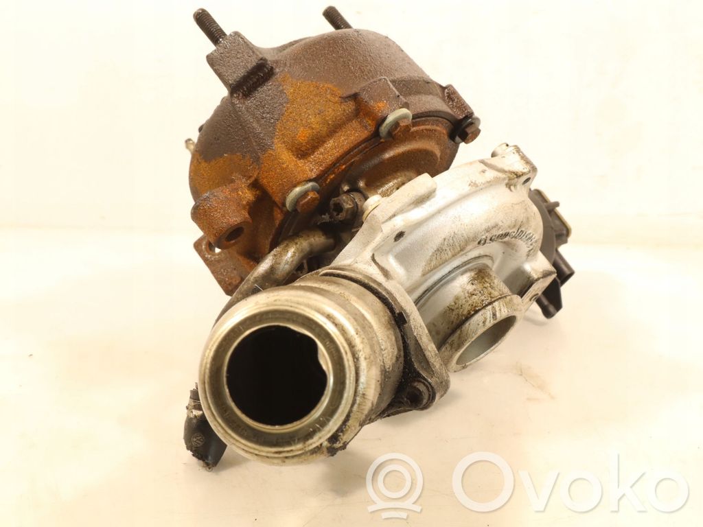 Audi A4 S4 B7 8E 8H Turbina 