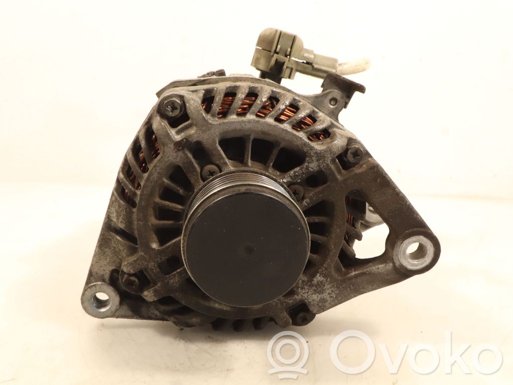 Mazda 3 II Alternador 