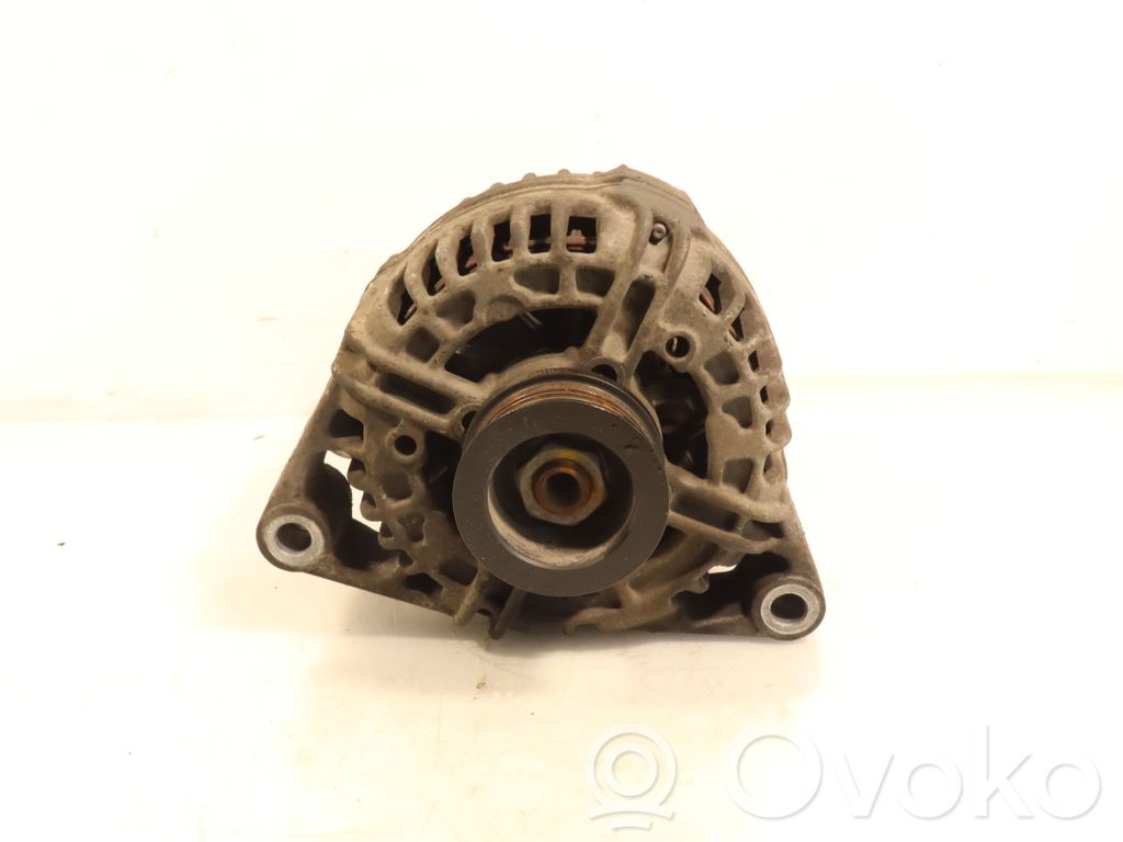 Opel Corsa D Generatorius 