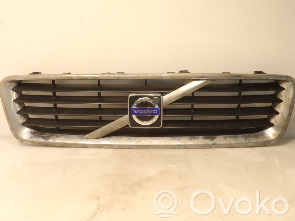 Volvo C30 Front grill 