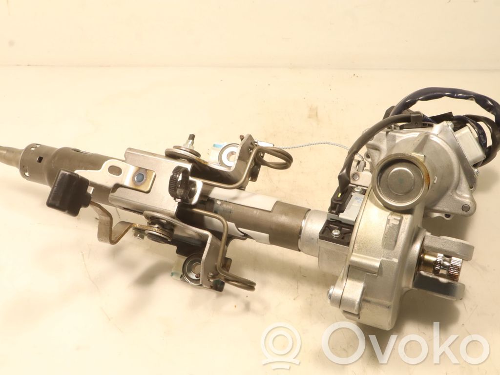 Toyota Auris E180 Ohjaustehostimen pumppu 
