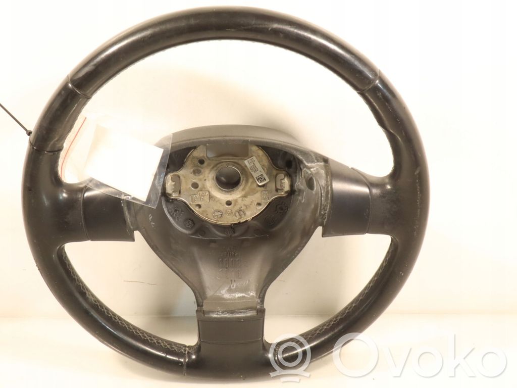 Volkswagen PASSAT B6 Ohjauspyörä 
