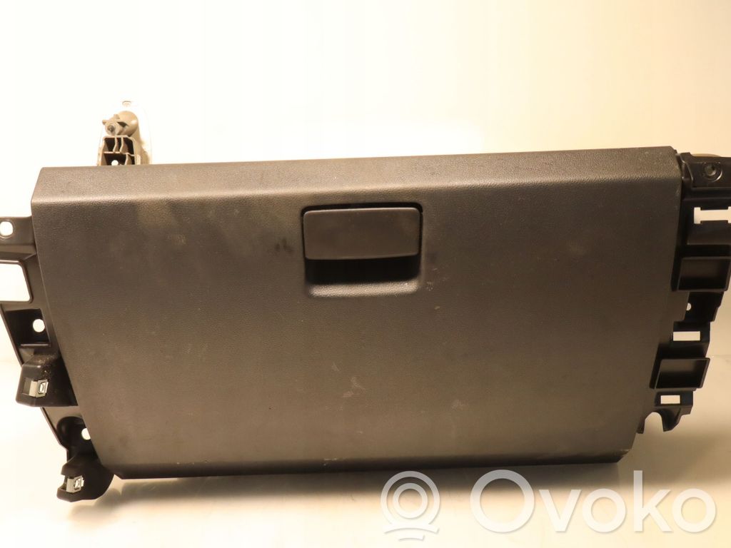 Opel Movano B Guantera 