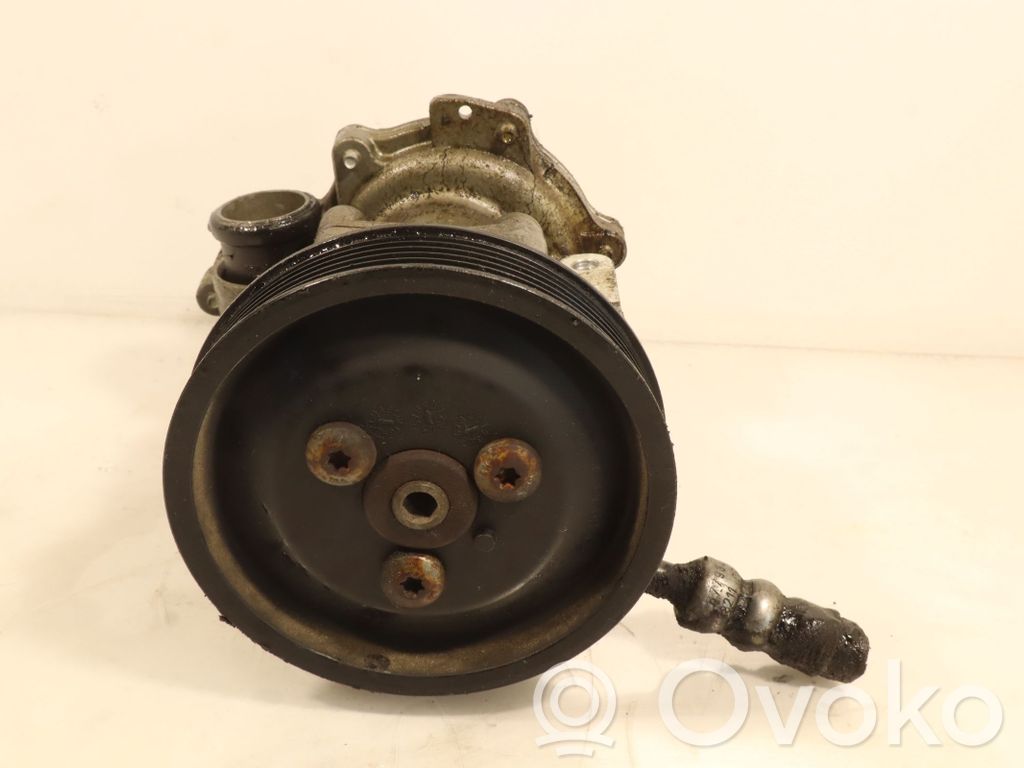 BMW 3 E90 E91 Power steering pump 