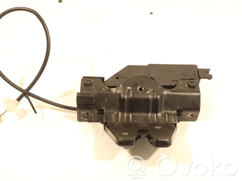 Tailgate/trunk/boot lock/catch/latch   8196401