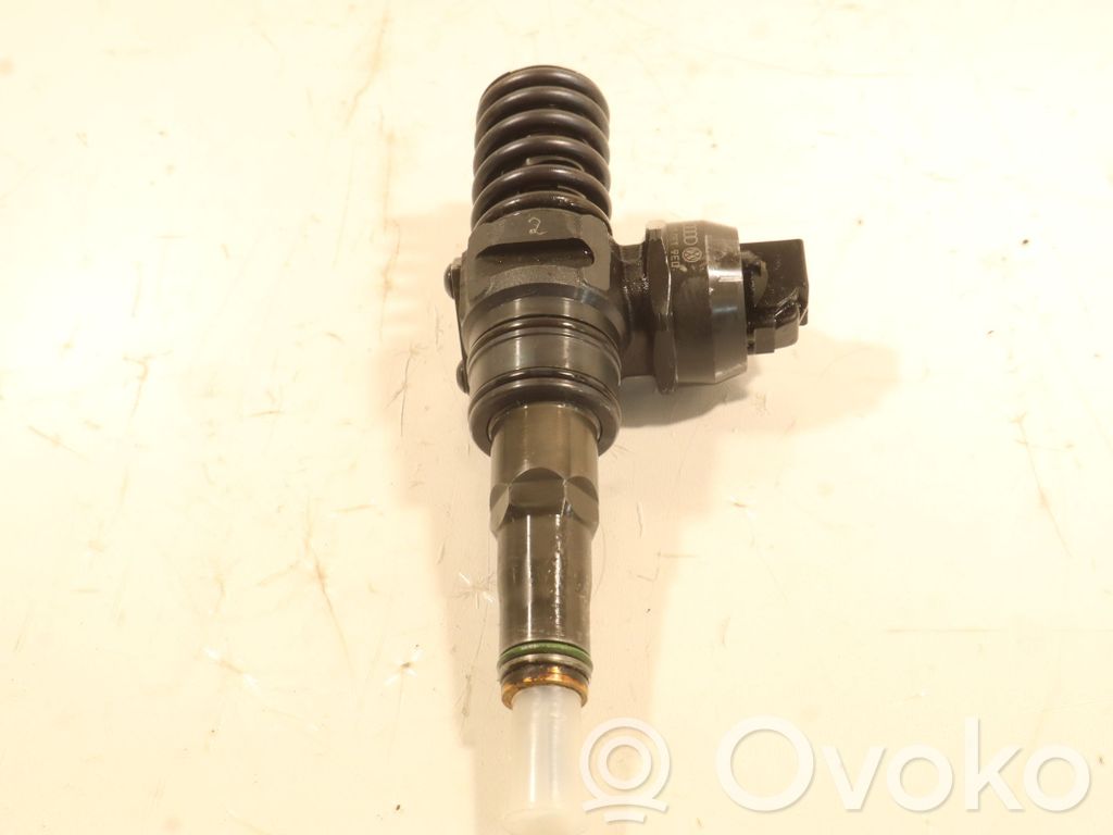 Inyector de combustible   0414720226