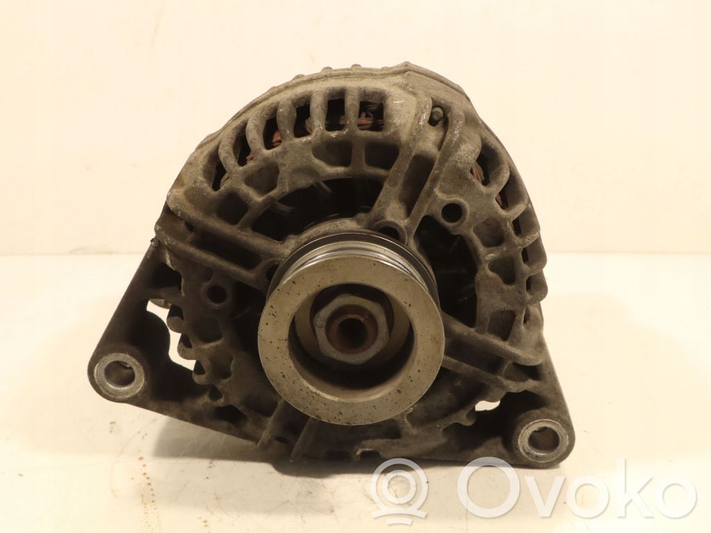 Opel Astra H Alternador