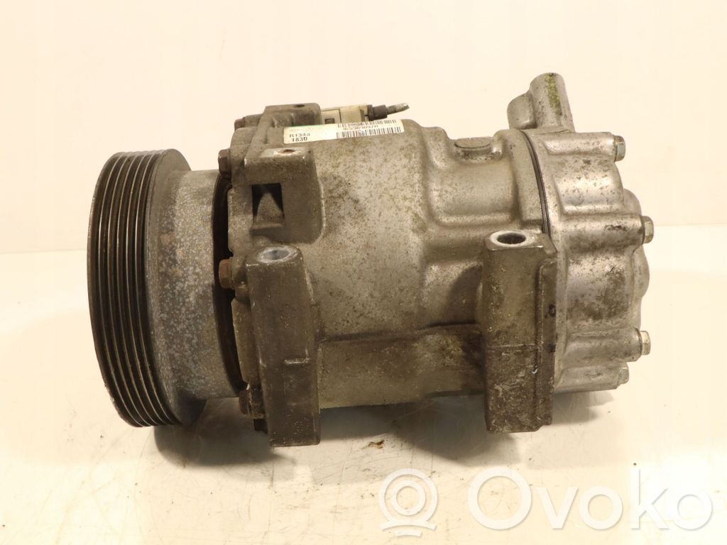Ilmastointilaitteen kompressorin pumppu (A/C)   SD7V16