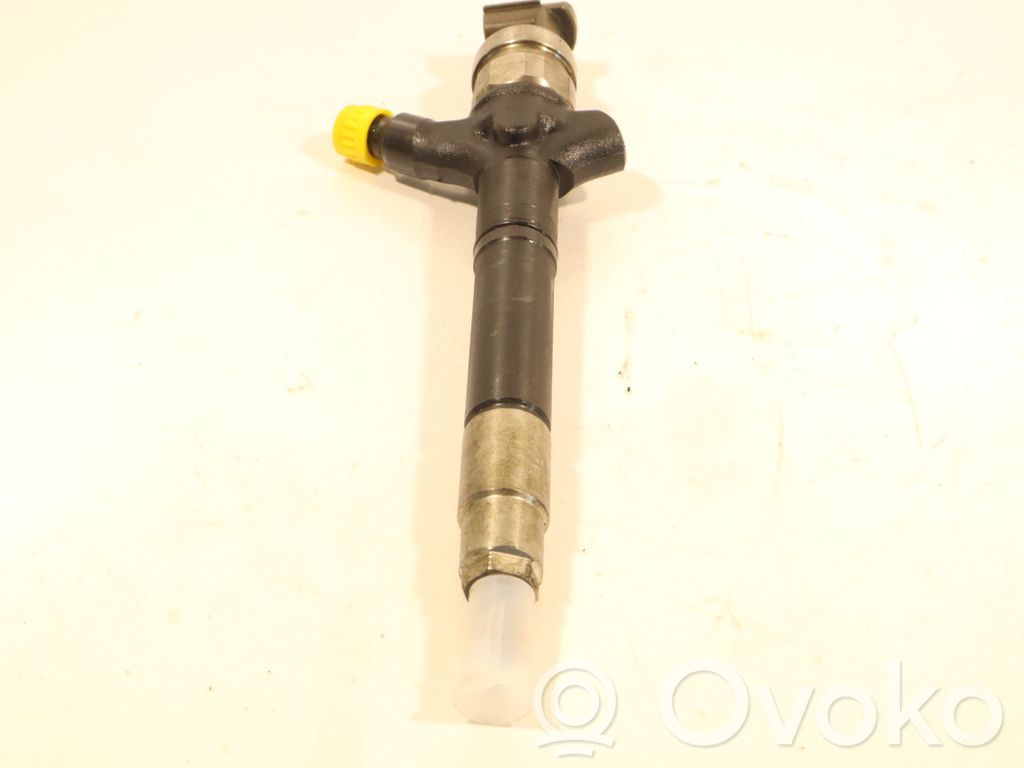 Toyota Avensis T250 Injector combustibil 