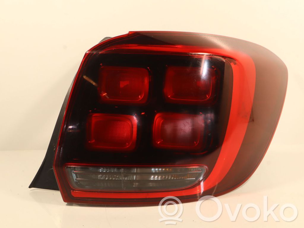 Dacia Sandero Lampa tylna 