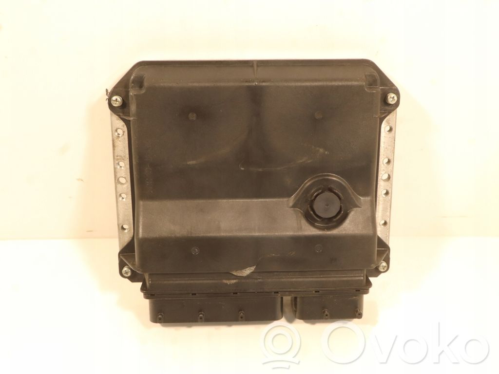 Toyota Avensis T270 Motora vadības bloka ECU