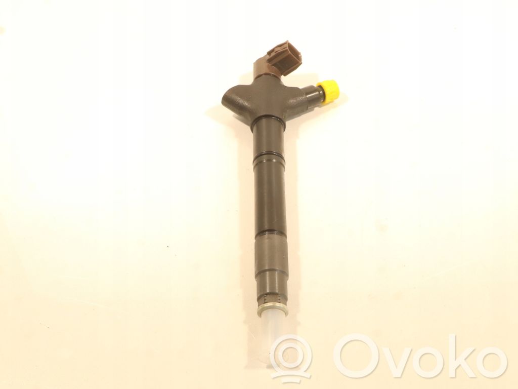 Toyota Avensis T270 Injecteur de carburant