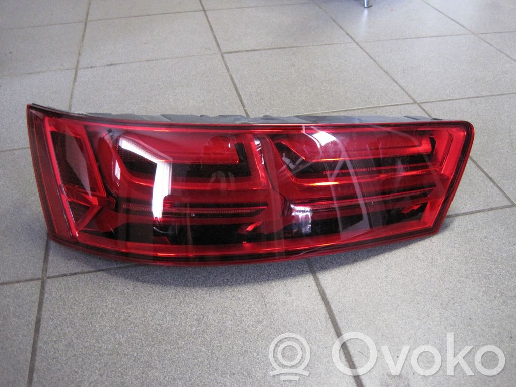 Audi Q7 4M Peruutusvalo 