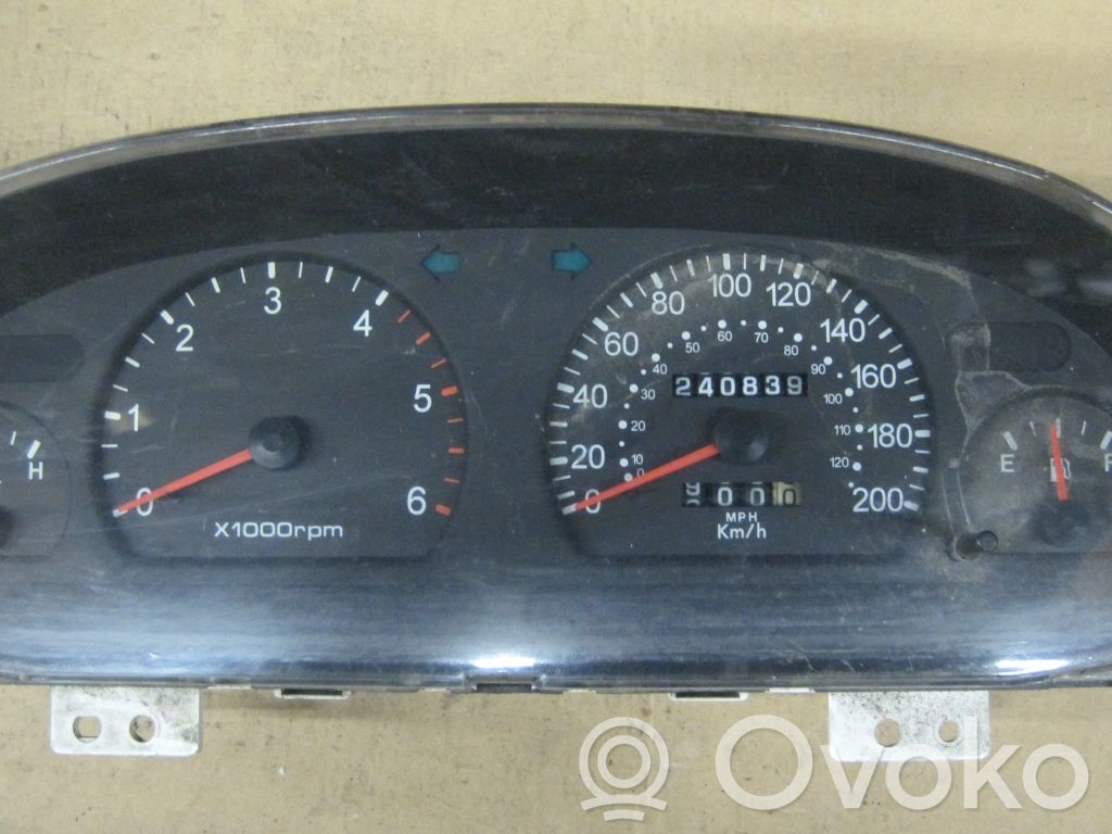 KIA Carnival Nopeusmittari (mittaristo) 