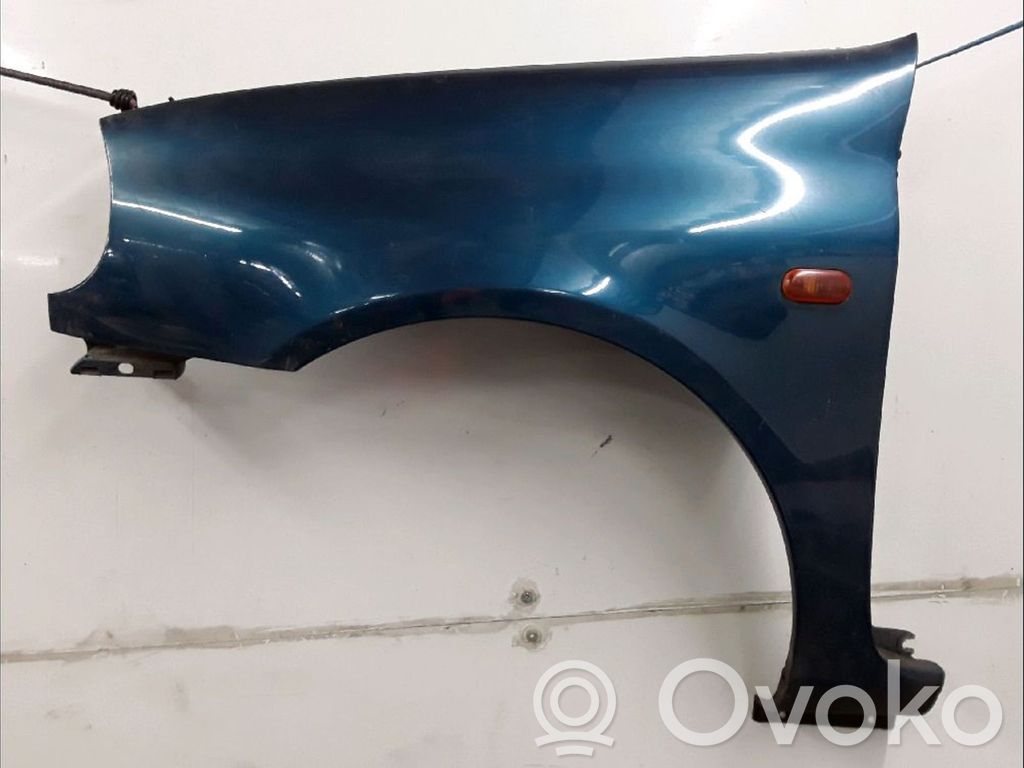 Renault Clio II Крыло 