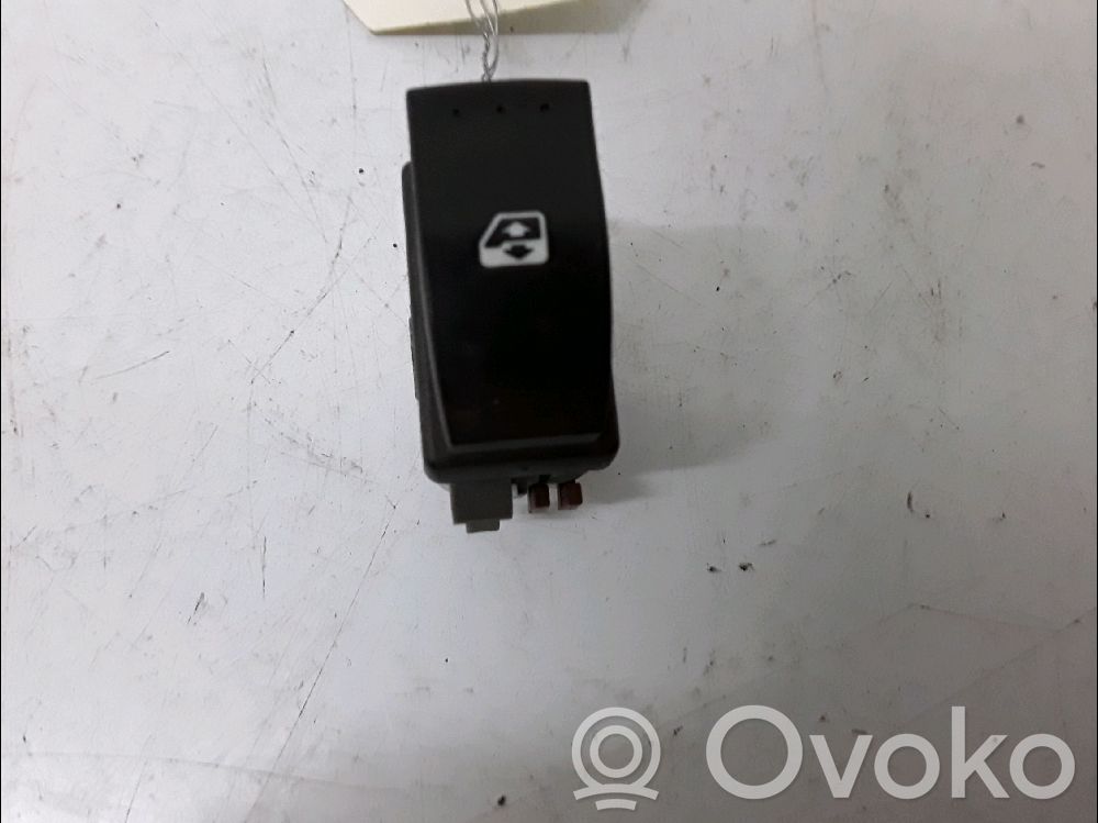 Renault Espace IV Electric window control switch 