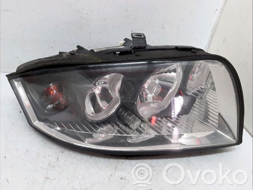 Audi A2 Headlight/headlamp 