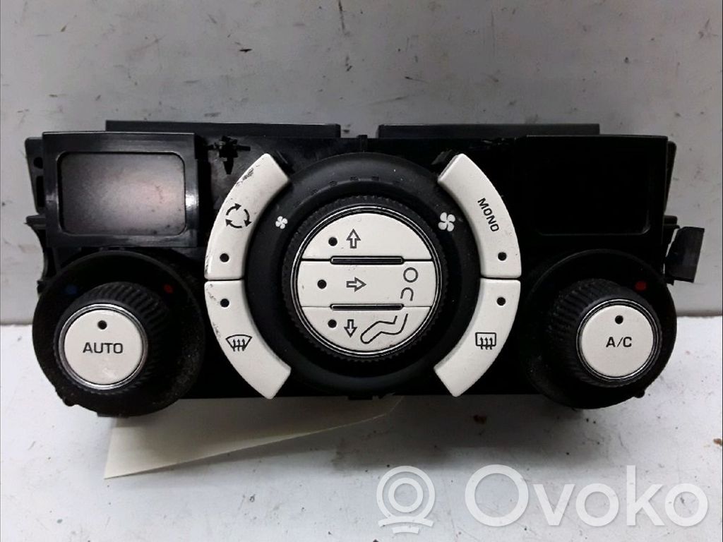 Citroen C3 Picasso Climate control unit 