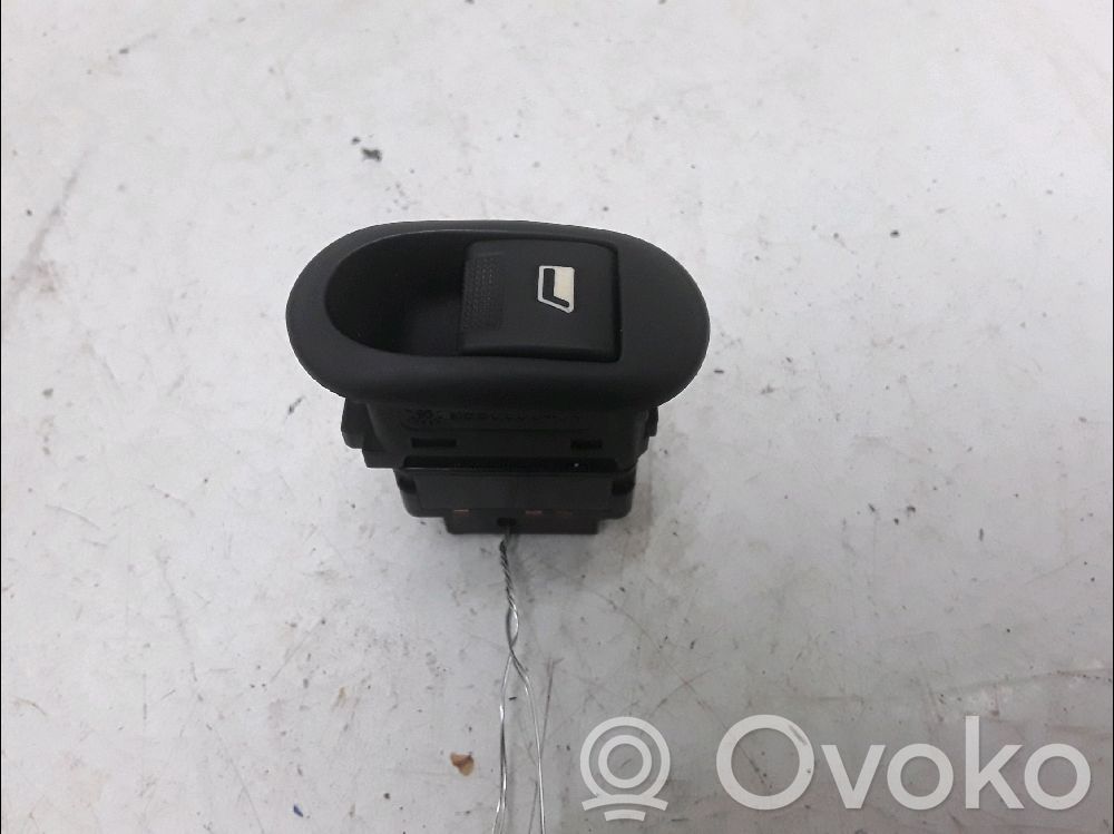 Citroen C3 Interruptor del elevalunas eléctrico 