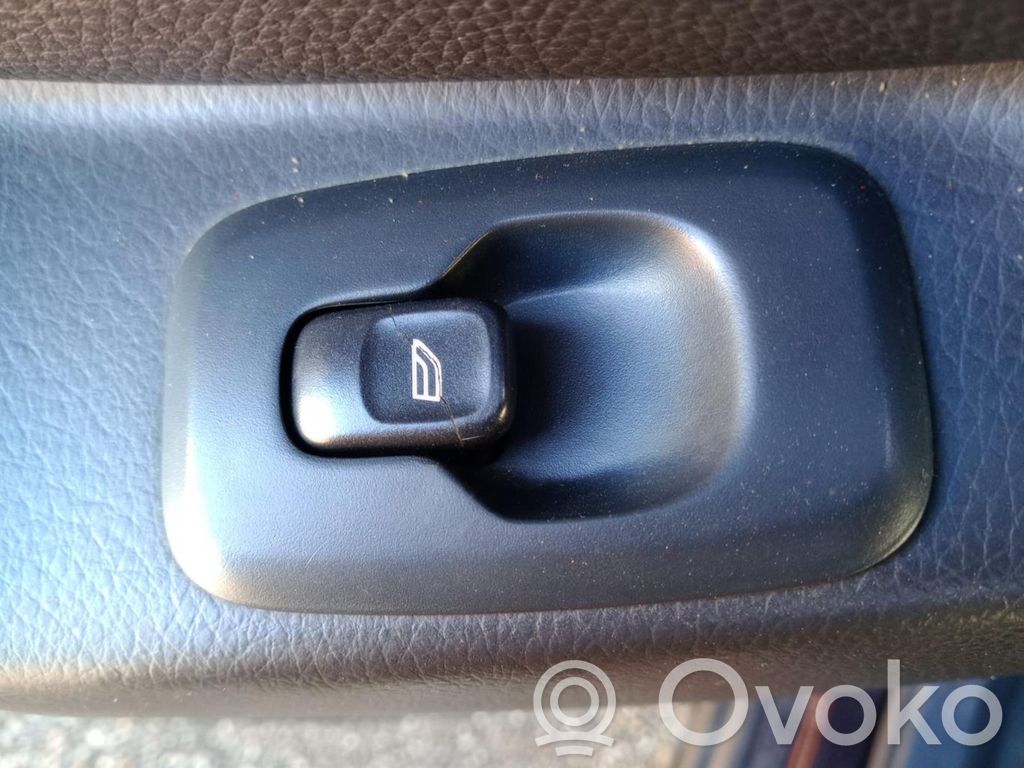 Interruptor del elevalunas eléctrico