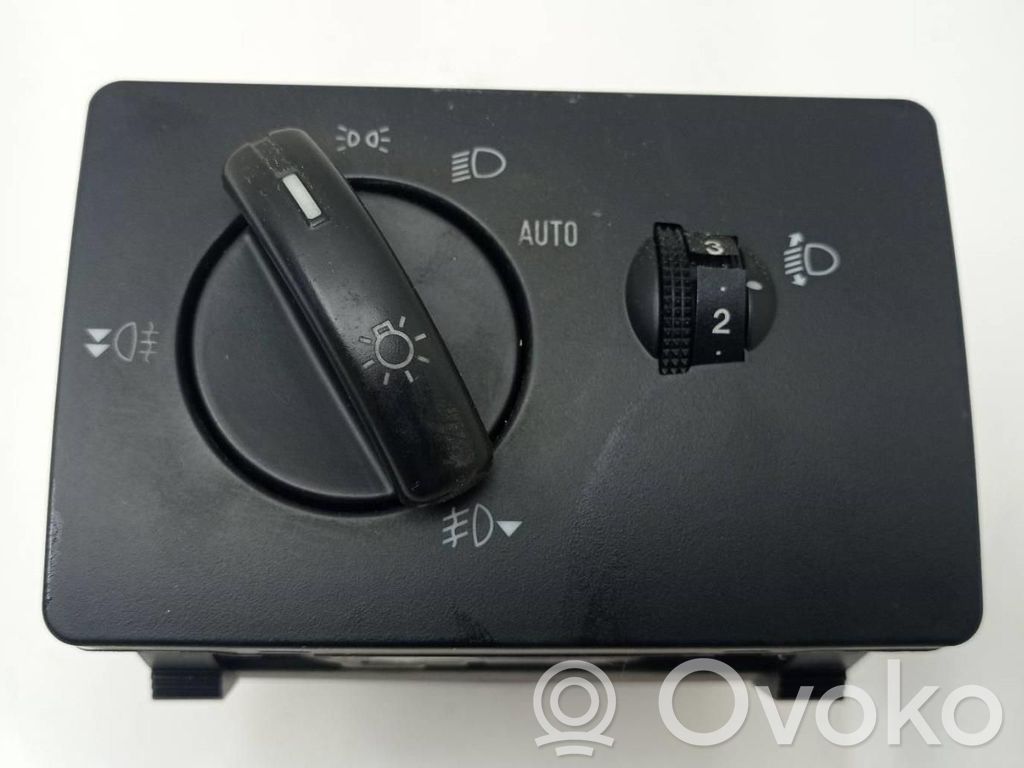 Ford Fiesta Light switch 