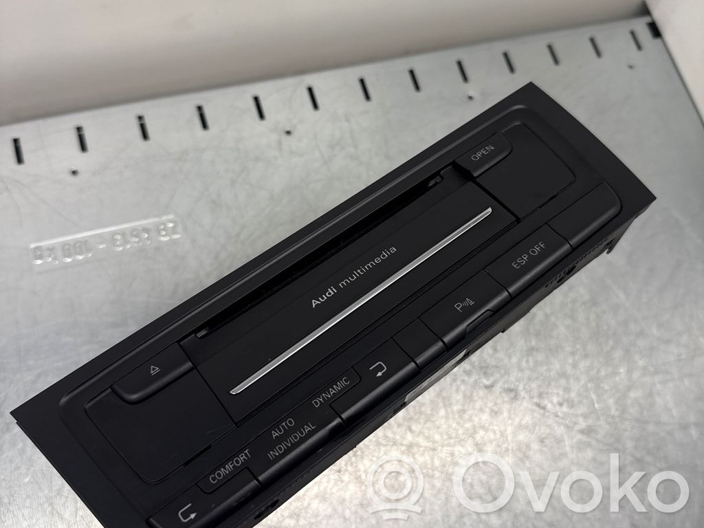 Audi A5 Sportback 8TA Panel / Radioodtwarzacz CD/DVD/GPS 