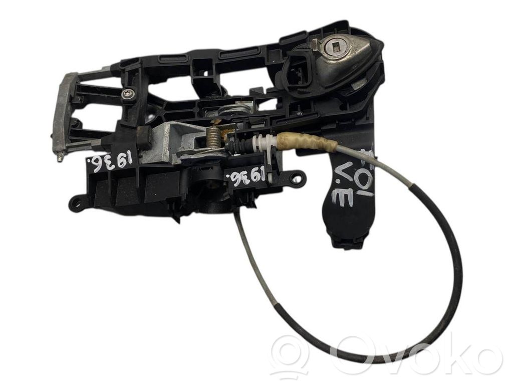 BMW 7 F01 F02 F03 F04 Klamka zewnętrzna drzwi przednich 