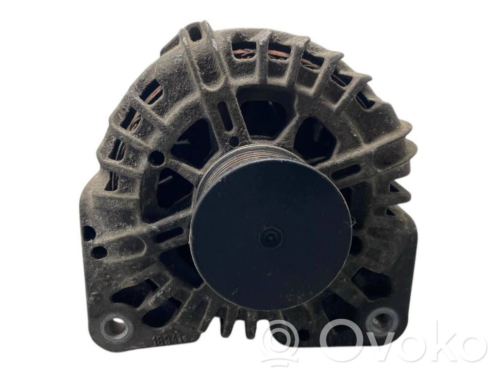 Ģenerators   8200404459E,2542966E,TG15C058