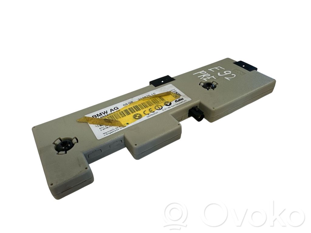 BMW 3 E90 E91 Antenos stiprintuvas 