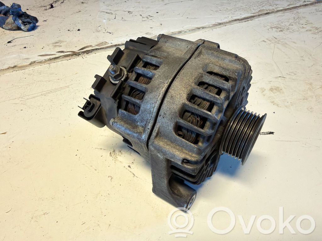 BMW X5 F15 Ģenerators 