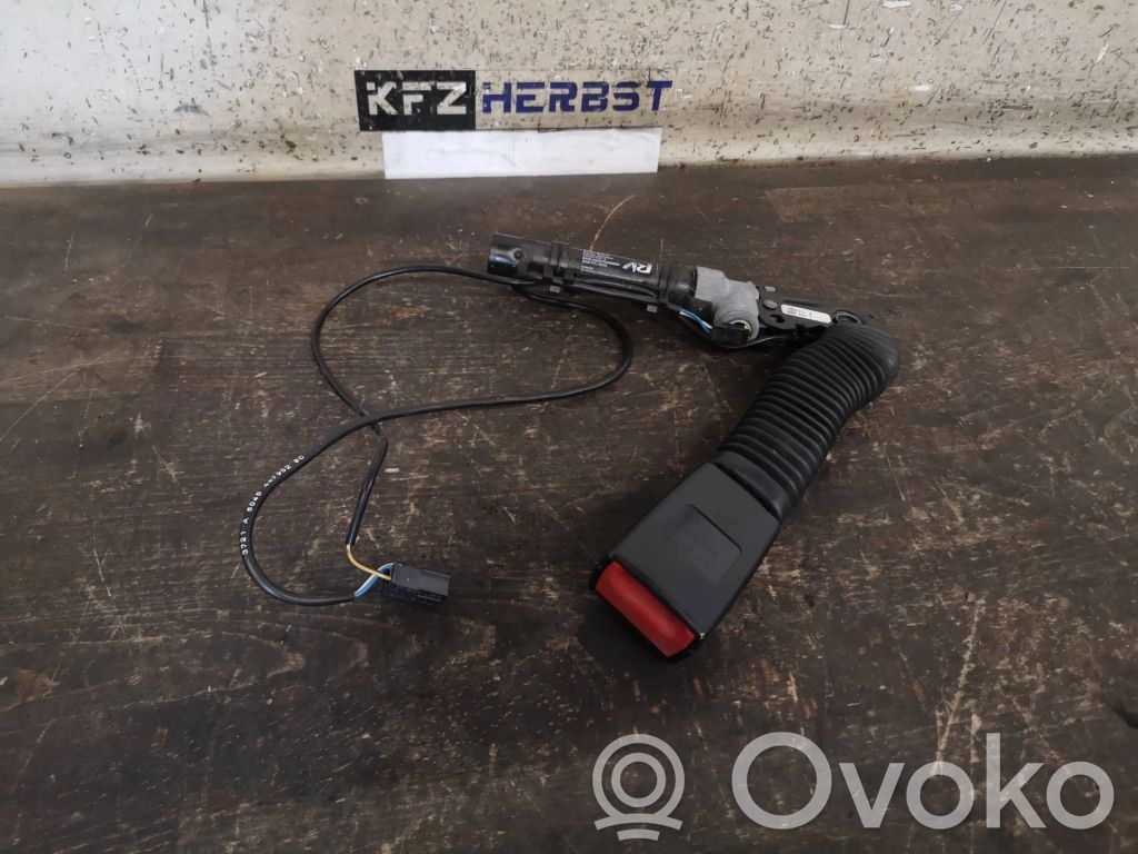 BMW 7 E65 E66 Sagtis diržo priekinė 