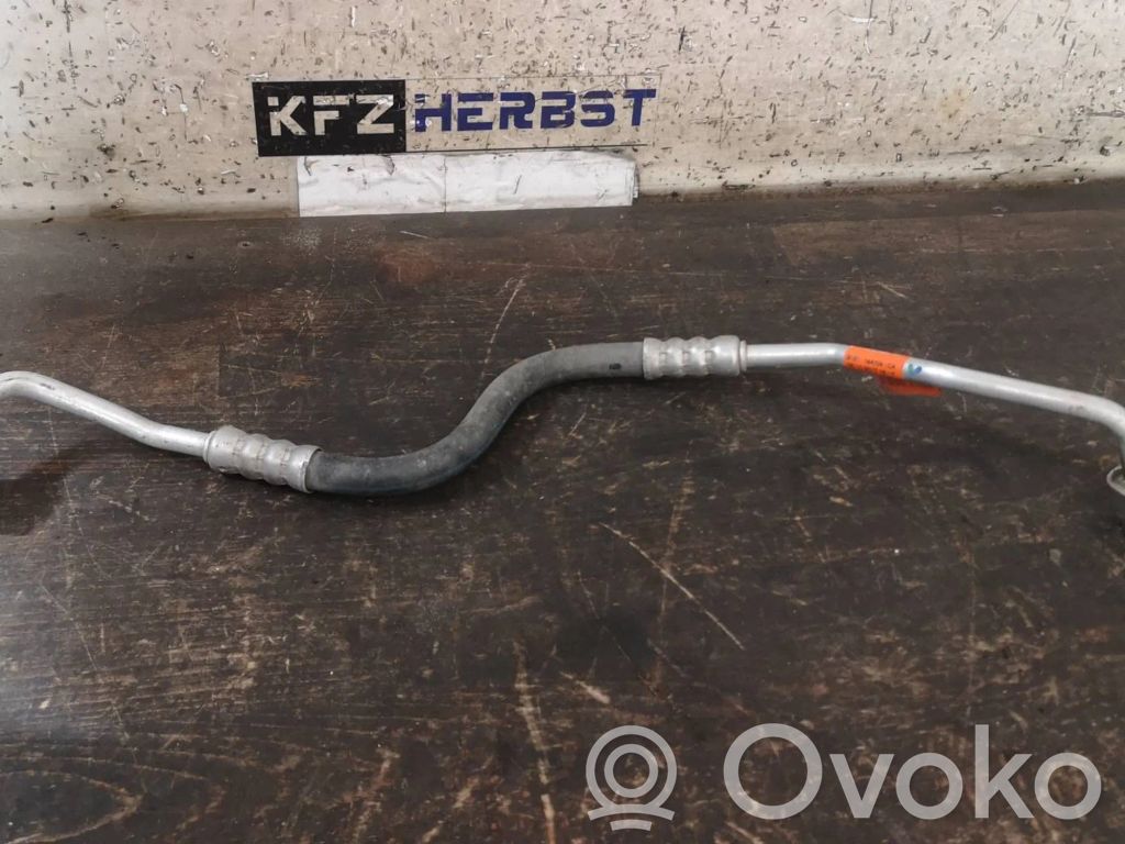 Ford Transit Courier Ilmastointilaitteen putki (A/C) 