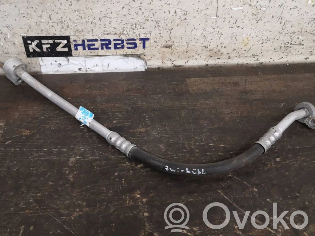 Ford Focus Ilmastointilaitteen putki (A/C) 
