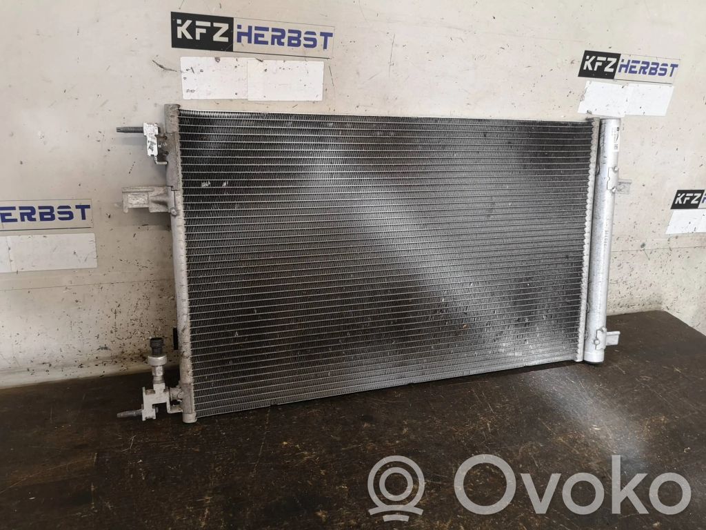Opel Zafira C Skraplacz / Chłodnica klimatyzacji 