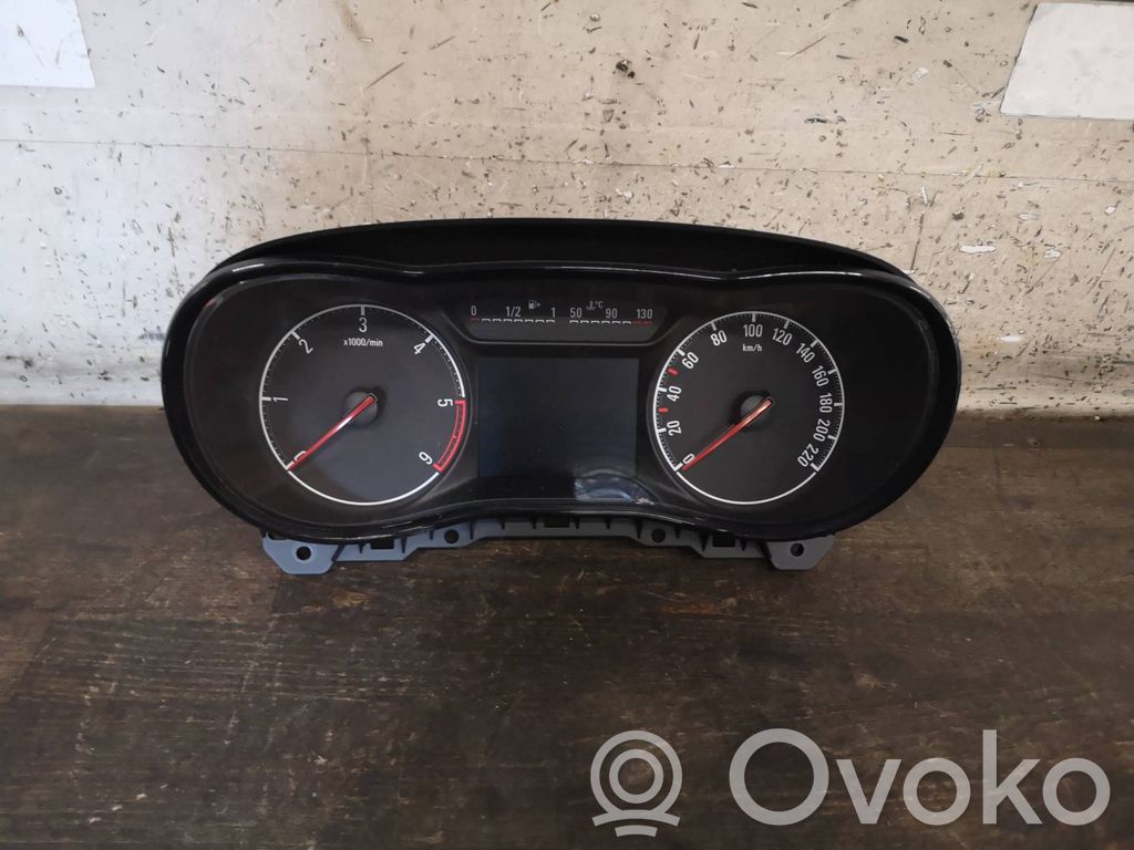 Opel Corsa E Speedometer (instrument cluster) 