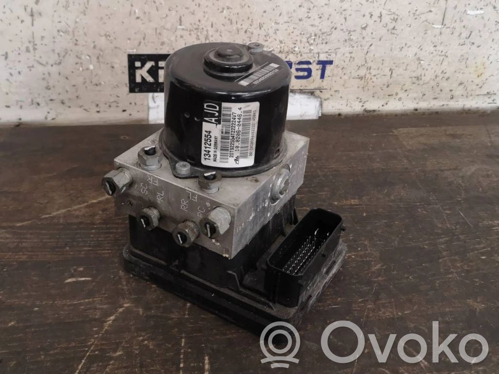 Opel Astra J ABS bloks 