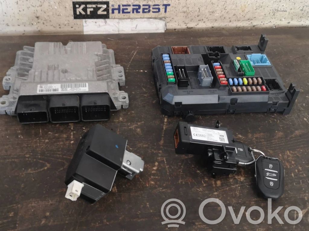 Citroen C4 Grand Picasso Sterownik / Moduł ECU 