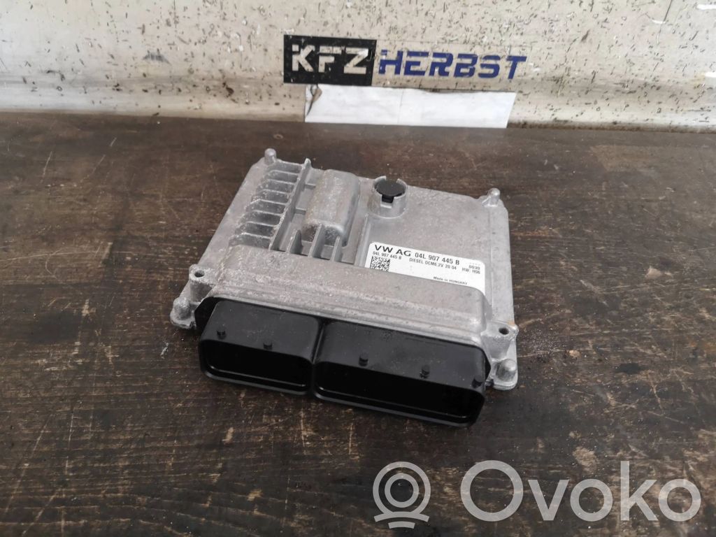 Volkswagen Golf VII Engine control unit/module 