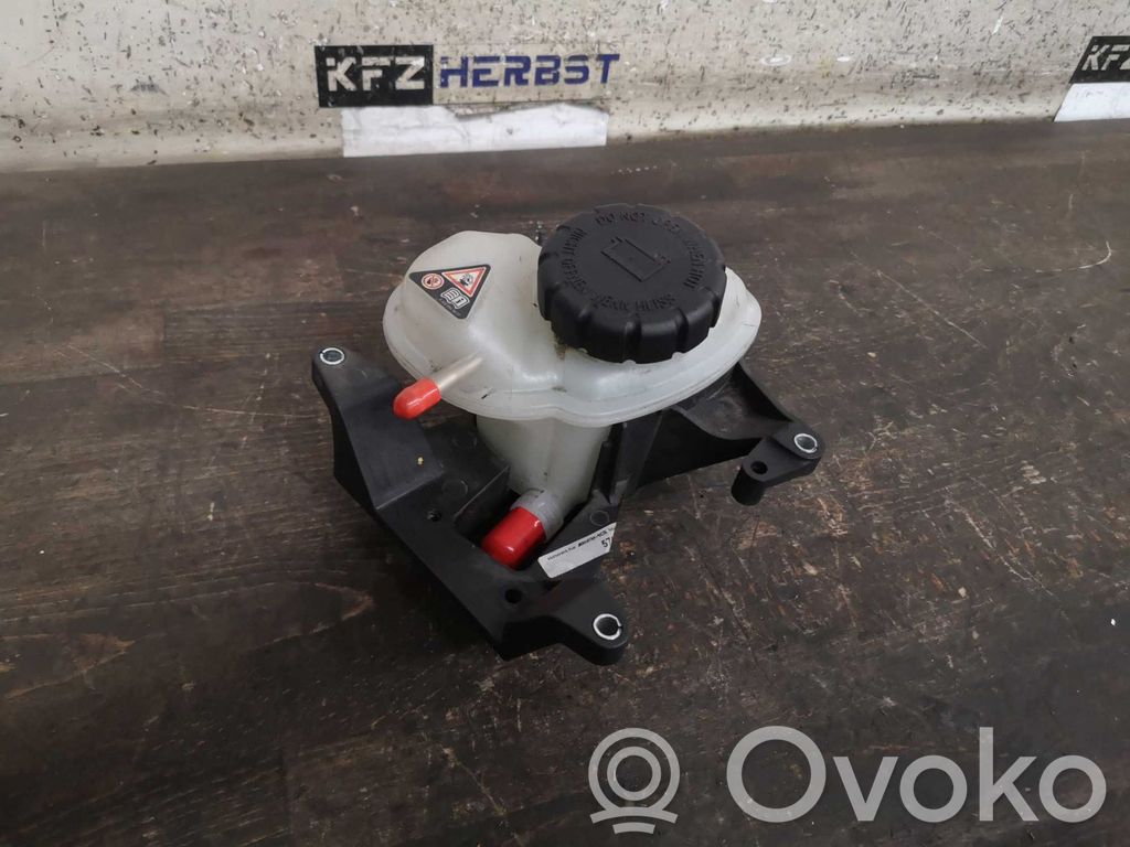 Mercedes-Benz ML W166 Vase d'expansion / réservoir de liquide de refroidissement 