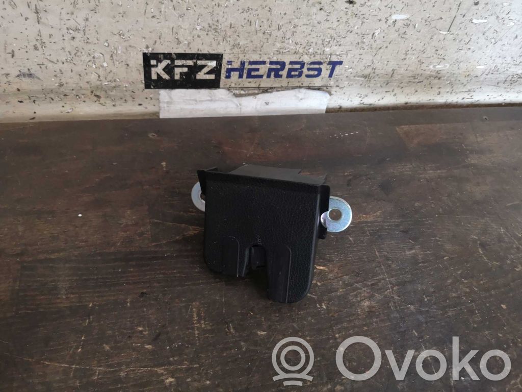 Volkswagen Golf VII Serrure de loquet coffre 