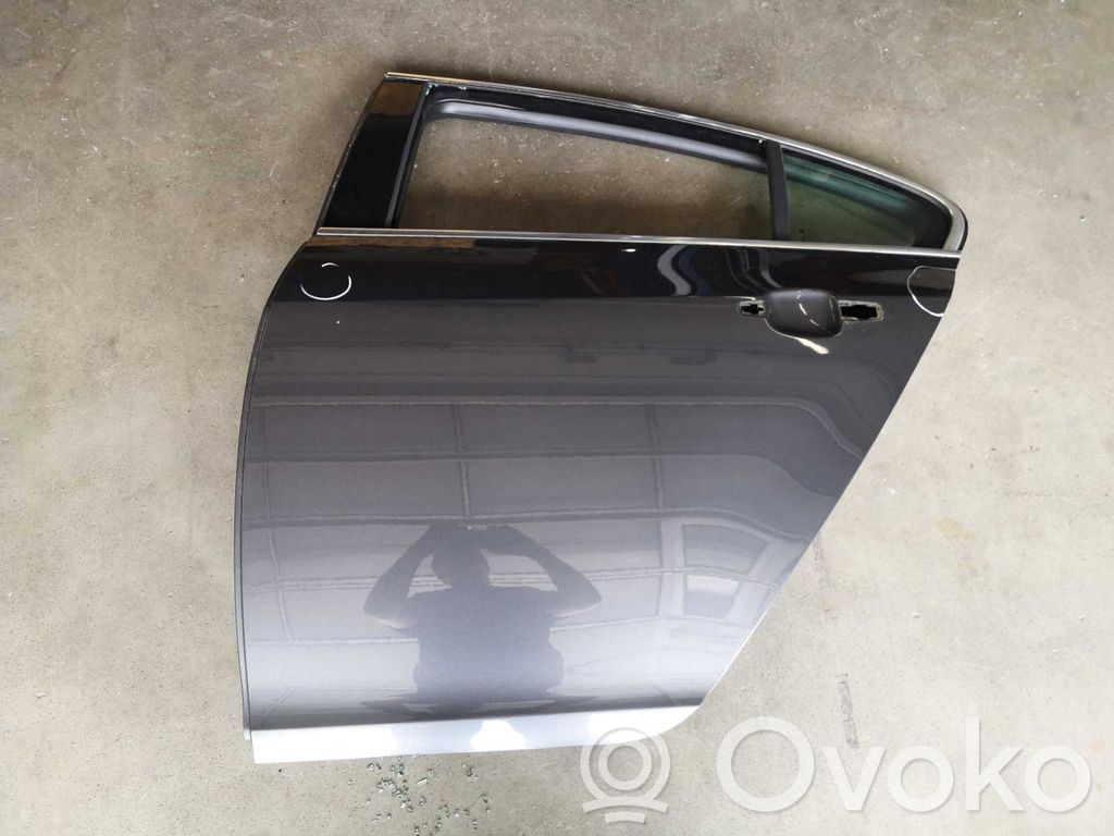 Opel Insignia A Puerta trasera 