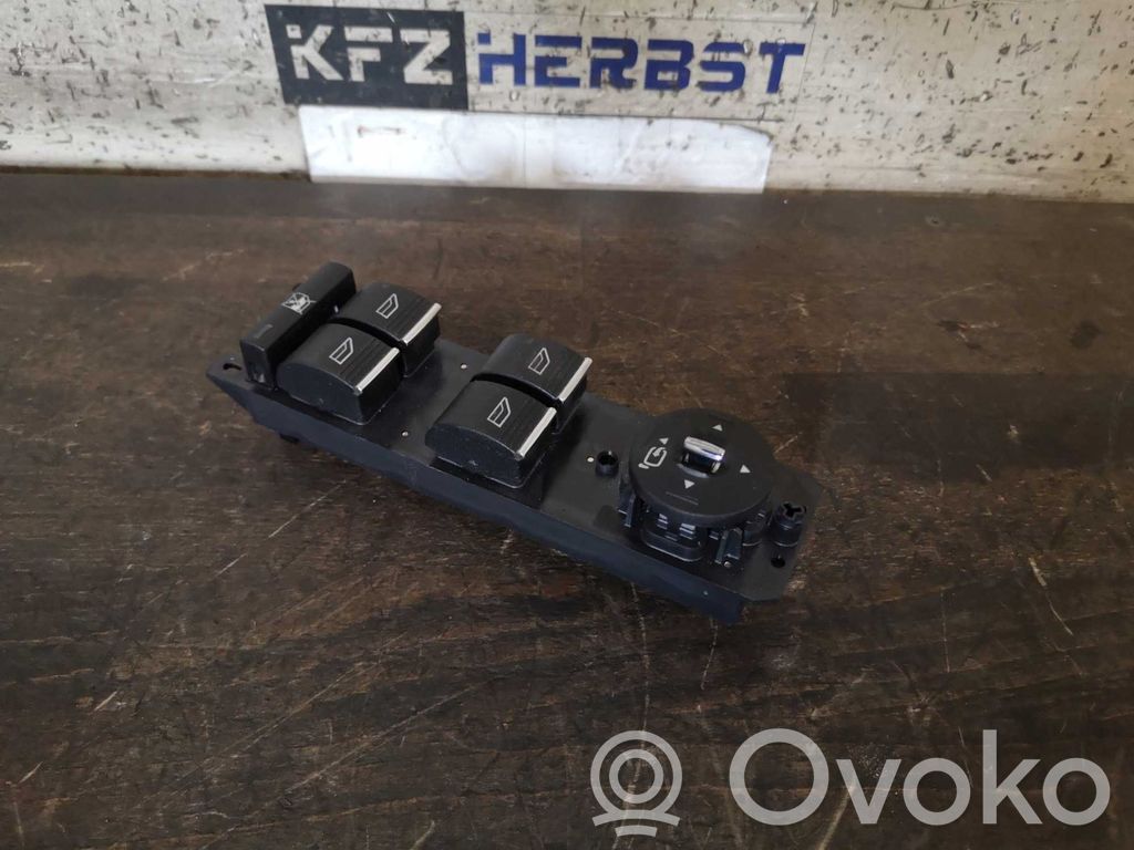 Ford B-MAX Electric window control switch 