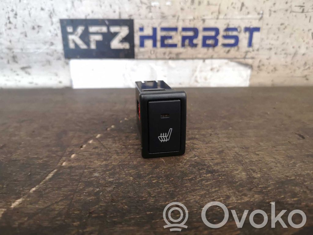 Suzuki Ignis Seat heating switch 