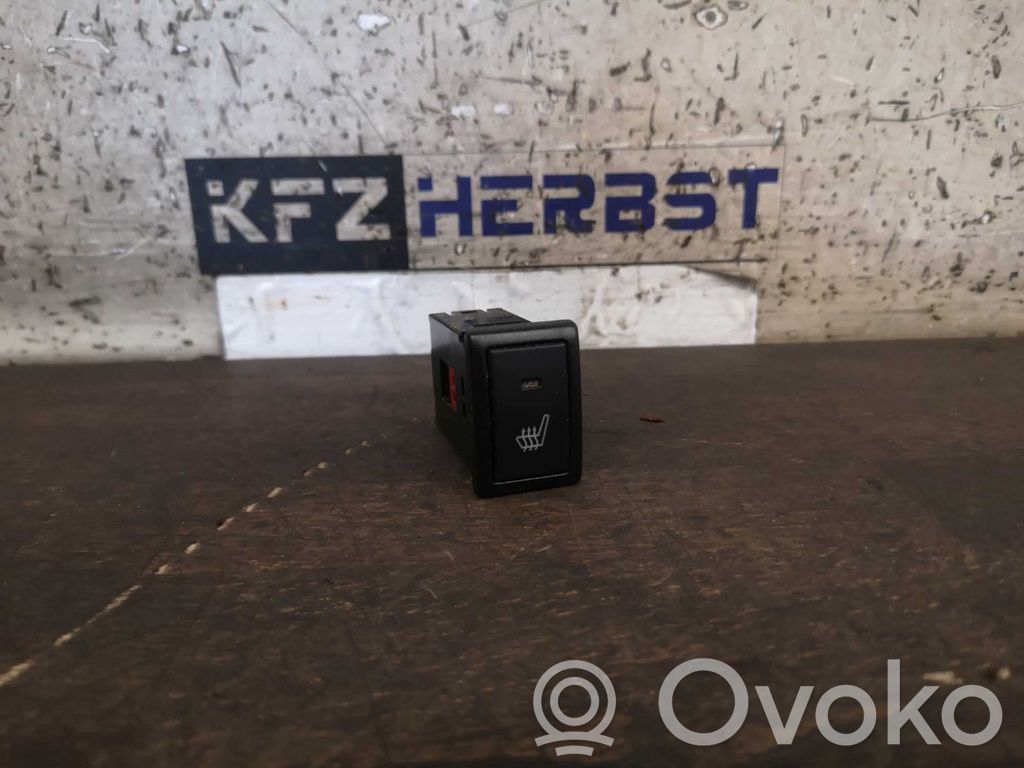 Suzuki Ignis Seat heating switch 