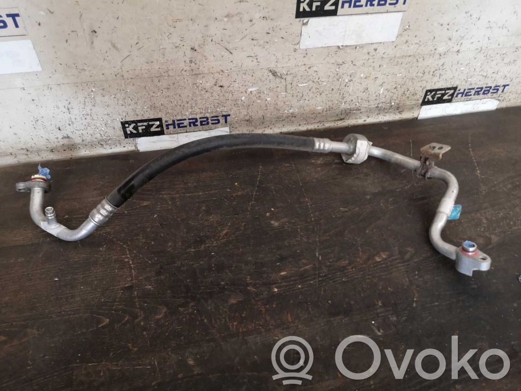 Ford Focus Ilmastointilaitteen putki (A/C) 